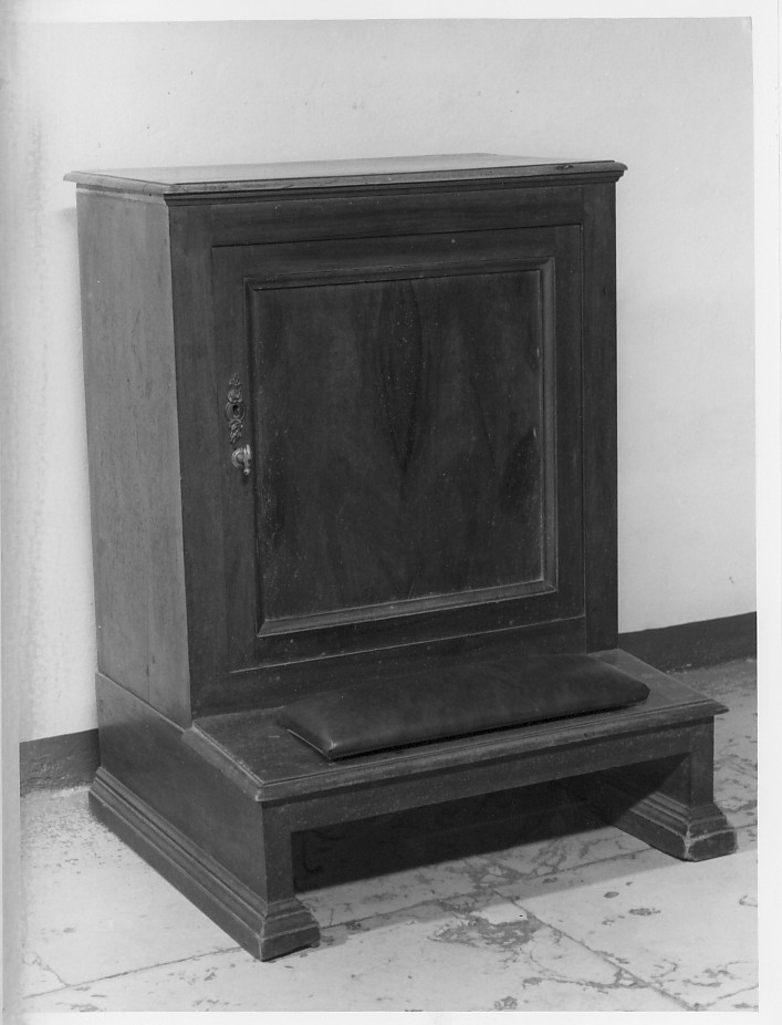 inginocchiatoio - ambito vicentino (fine/inizio secc. XIX/ XX)