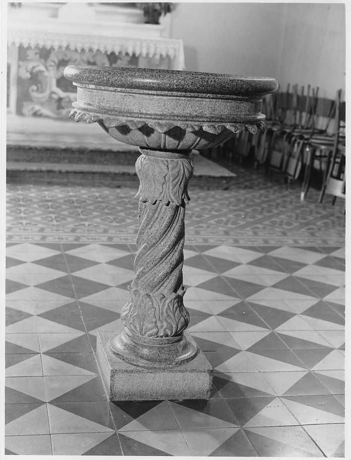 acquasantiera - a fusto - ambito veneto (prima metà sec. XX)