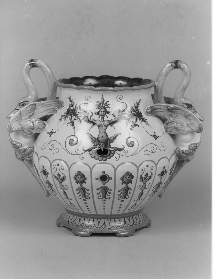 motivi decorativi a grottesche (cratere) di Ditta Richard Ginori (primo quarto sec. XX)