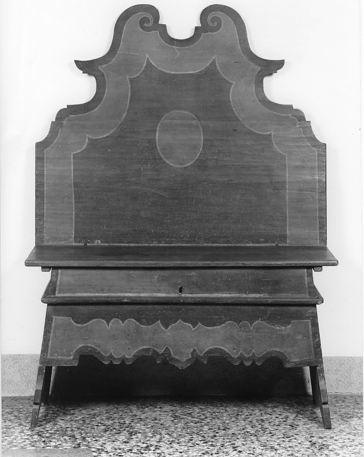 cassapanca - ambito veneto (fine/inizio secc. XVIII/ XIX)