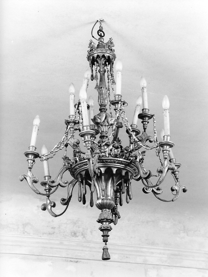 lampadario - ambito veneto (seconda metà sec. XIX)