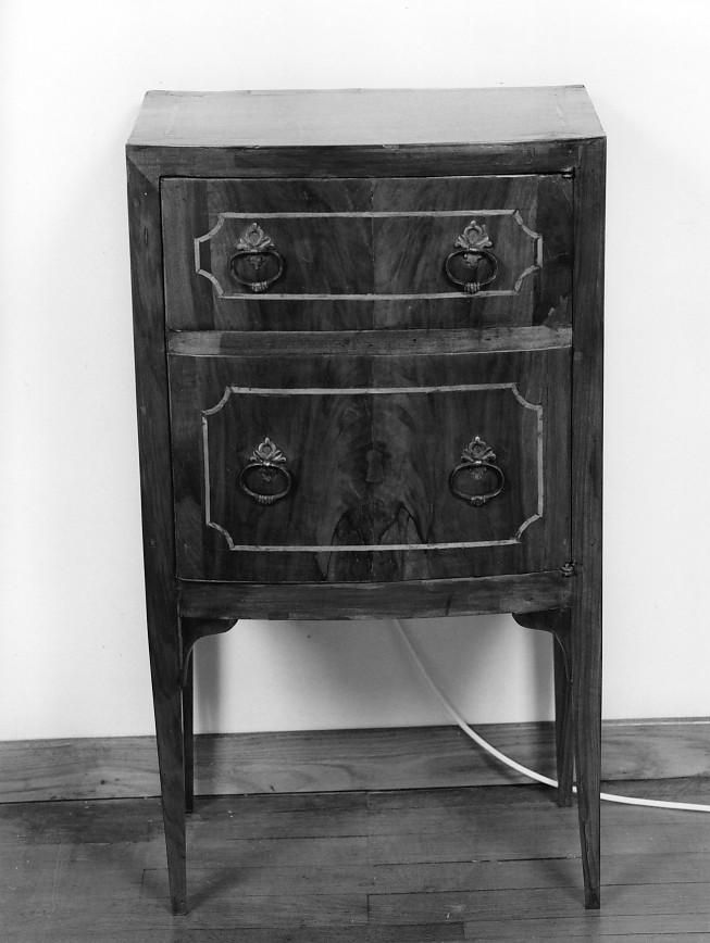 comodino - ambito veneto (ultimo quarto sec. XVIII)