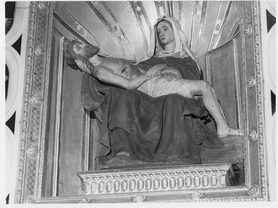 pietà (gruppo scultoreo) - ambito Italia settentrionale (secc. XV/ XVI)