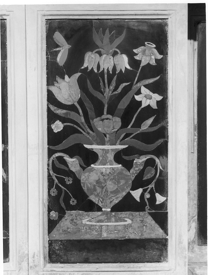 vaso con fiori (decorazione) - ambito veneto (sec. XVII)