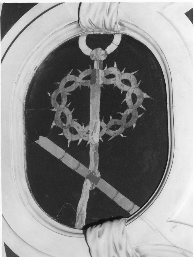 strumenti della passione (decorazione, elemento d'insieme) - ambito veneto (sec. XVII)