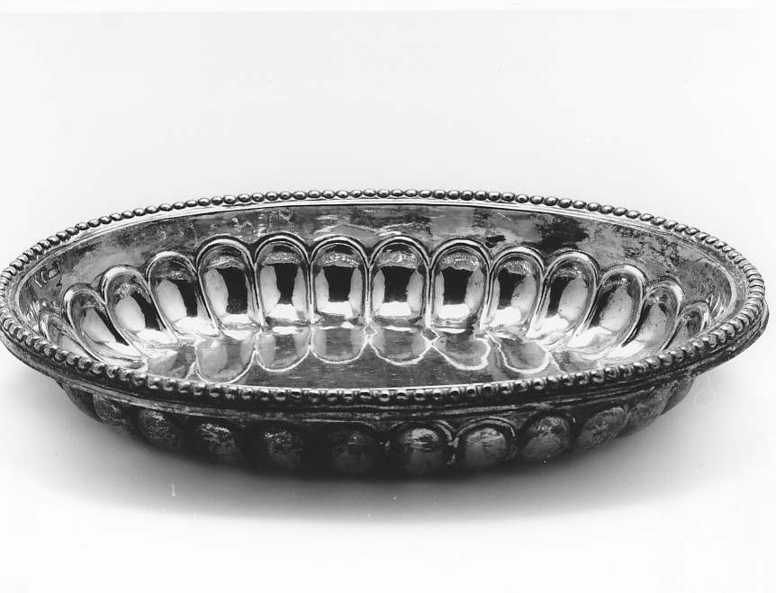 bacinella - ambito veneto (sec. XX)