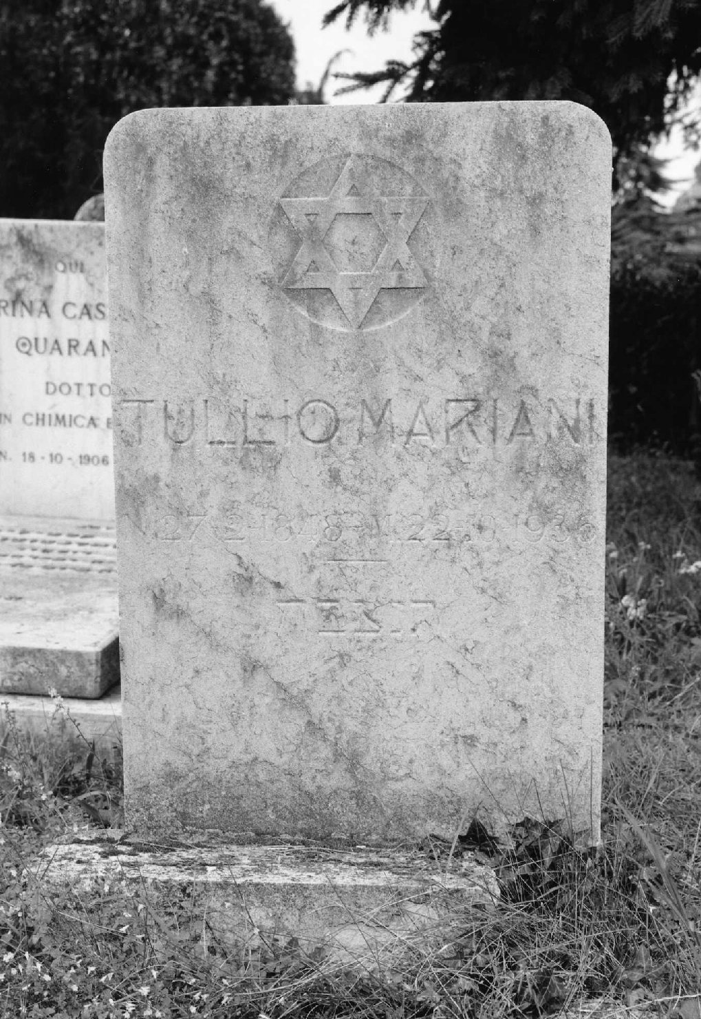 lapide tombale - ambito veneto (sec. XX)