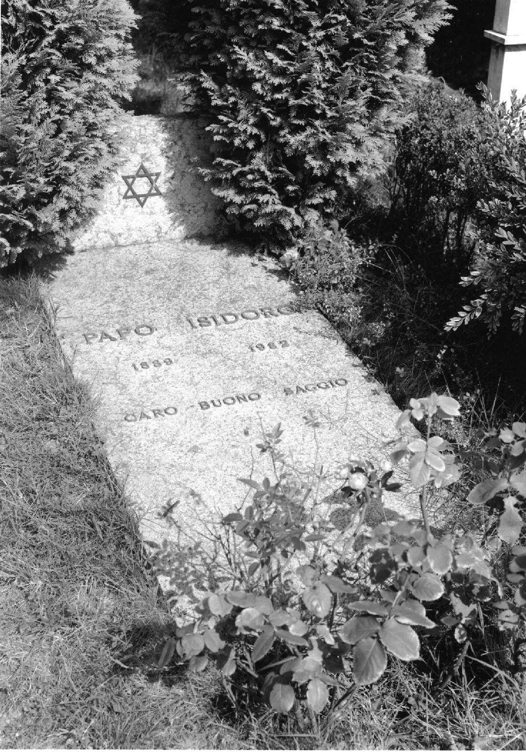 lapide tombale - ambito veneto (sec. XX)