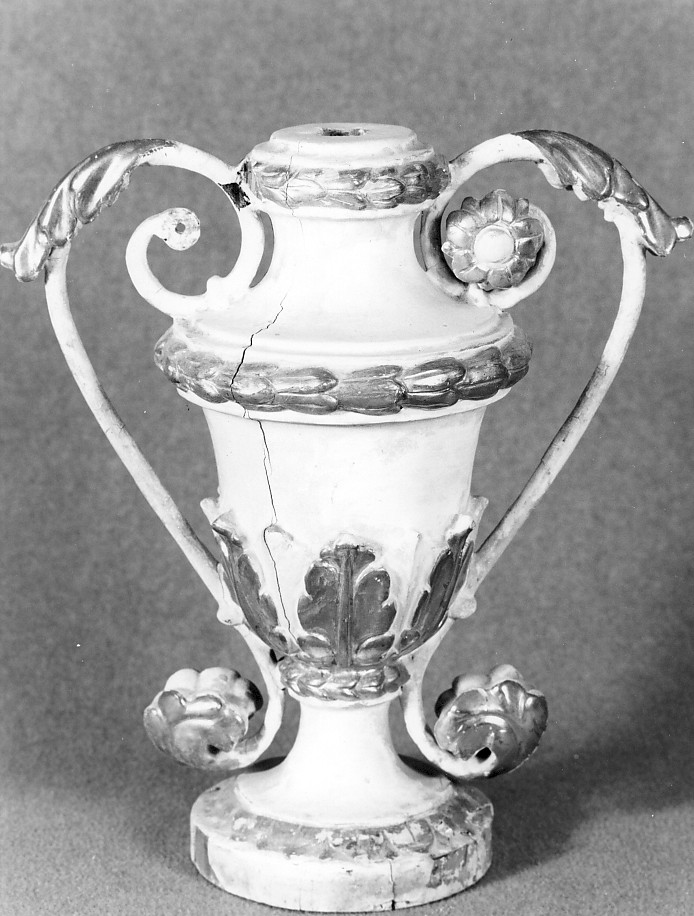 vaso d'altare con composizione floreale - ambito veronese (sec. XIX)