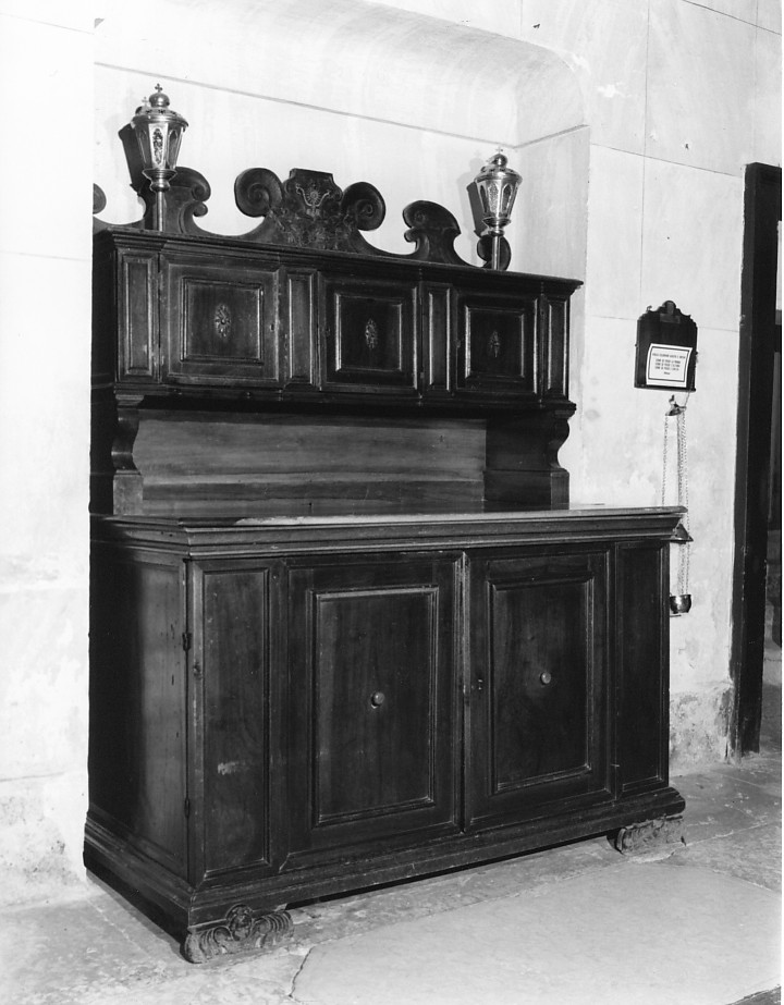 armadio da sacrestia - ambito veronese (sec. XIX)