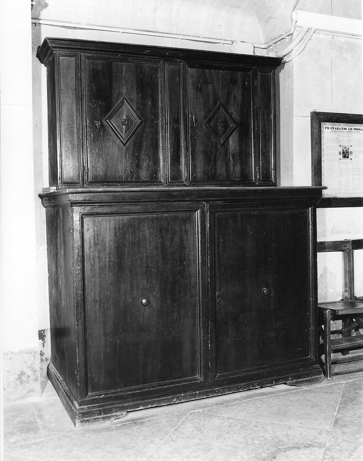 armadio da sacrestia - ambito veronese (sec. XIX)
