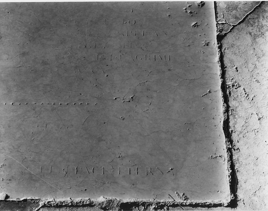 lapide tombale - ambito veronese (sec. XVIII)