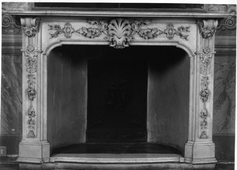 caminetto - ambito veronese (sec. XVIII)