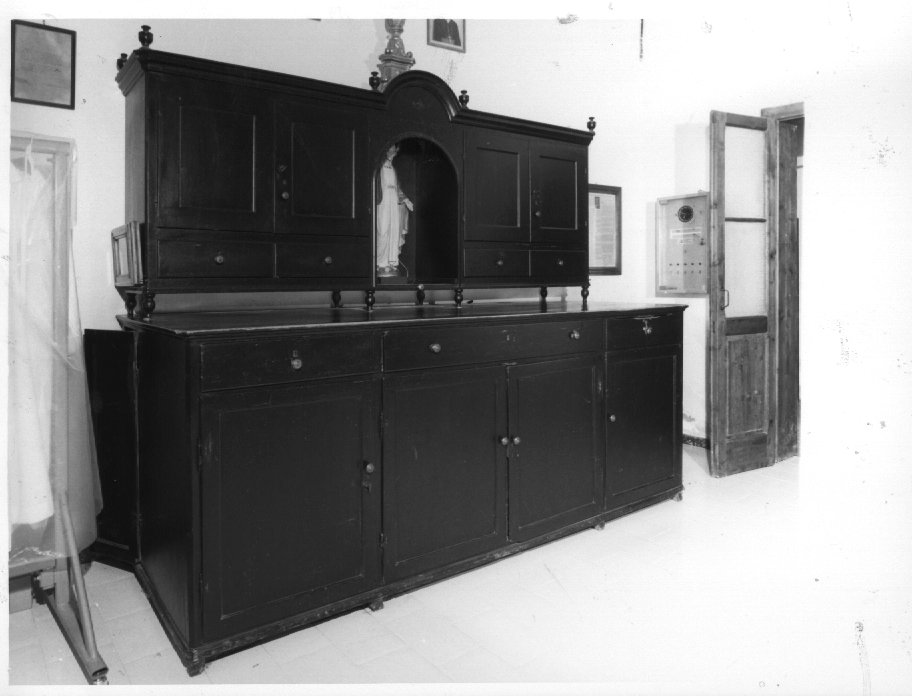 credenza di Targa Giuseppe (sec. XIX)