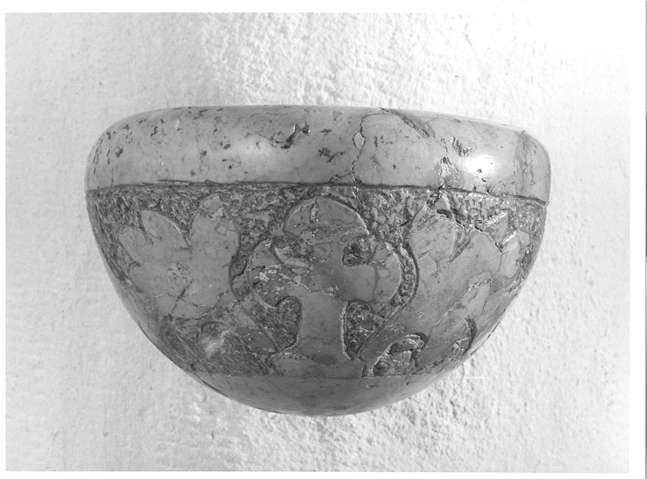 acquasantiera da parete - ambito veneto (seconda metà sec. XIX)