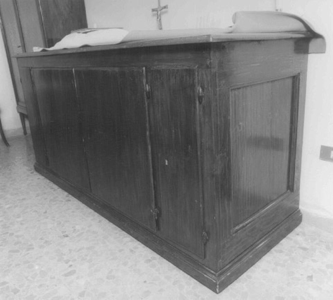 mobile da sacrestia - ambito veneto (prima metà sec. XX)