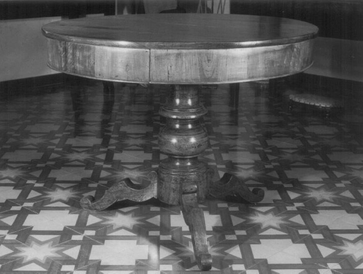 tavolo - ambito veneto (sec. XIX)