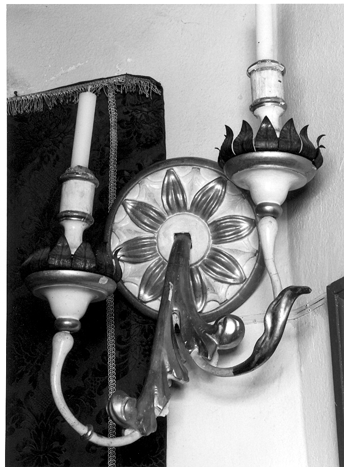 lampada - a muro - ambito veneto (sec. XIX)