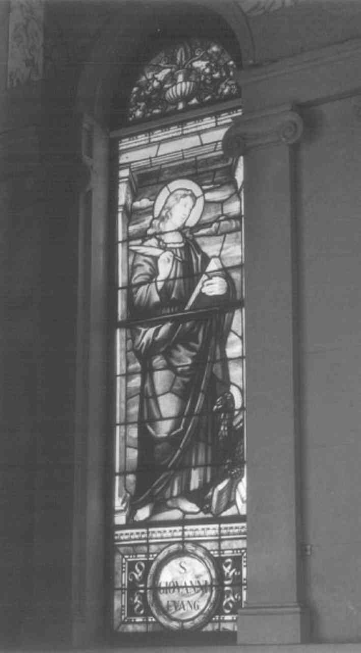 San Giovanni Evangelista (vetrata) - ambito veneto (sec. XX)