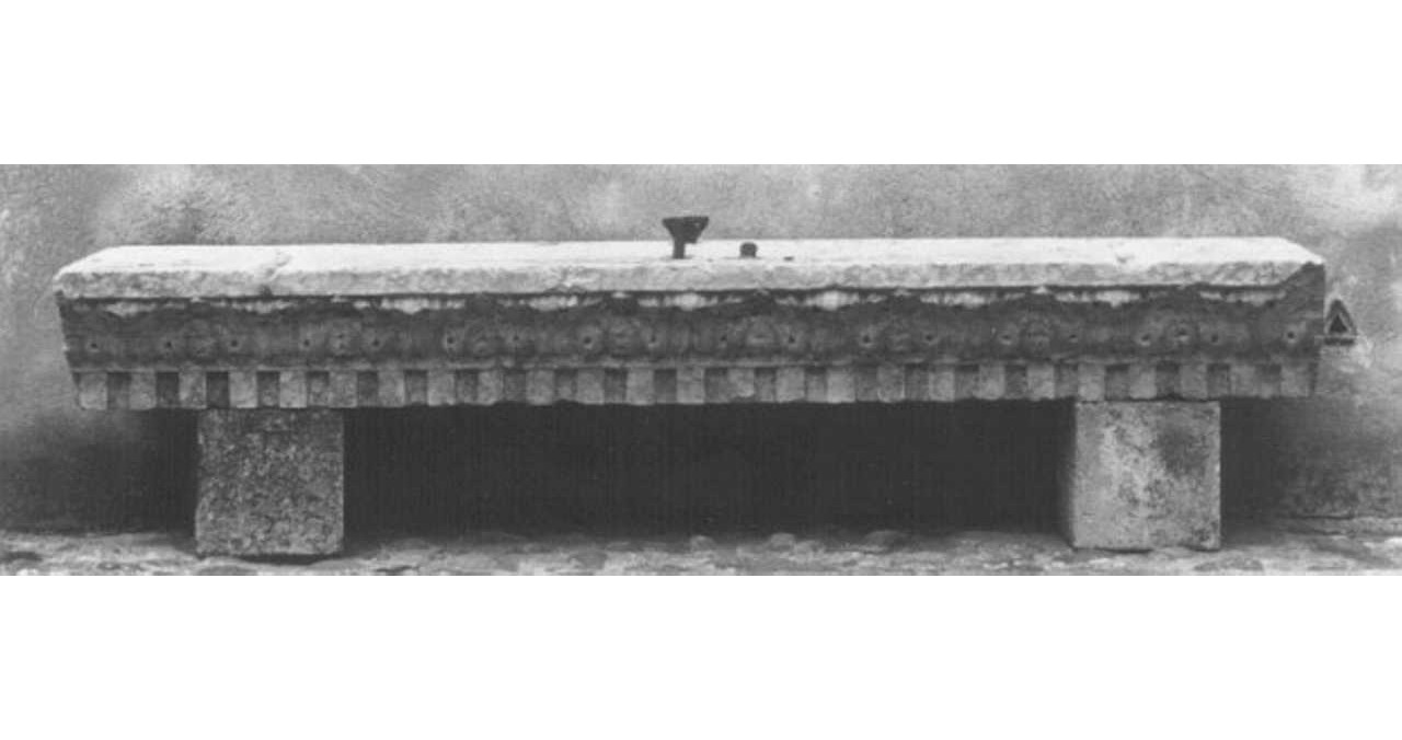 cornice architettonica, frammento - ambito veneto (seconda metà sec. XV)