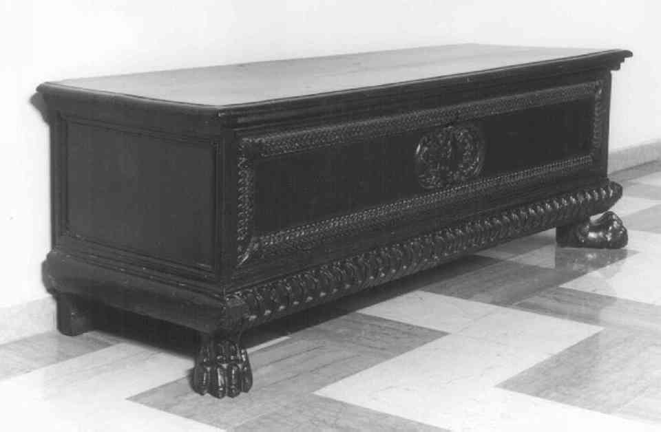 cassapanca - ambito veneto (seconda metà sec. XVIII)