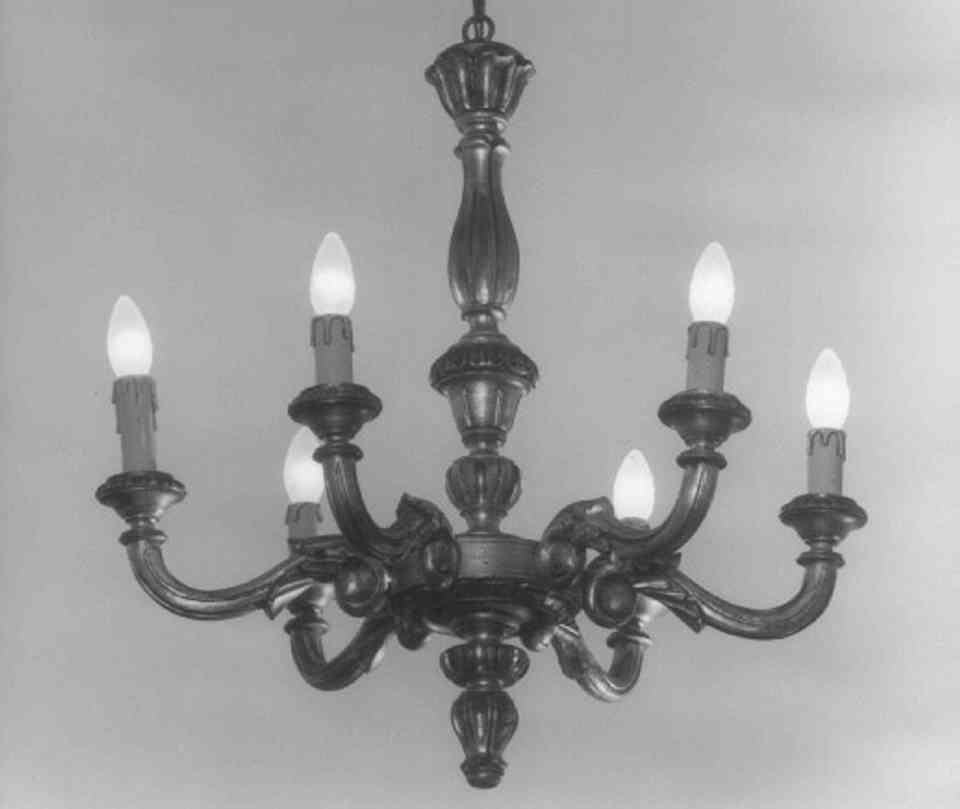 lampadario - ambito veneto (sec. XIX)