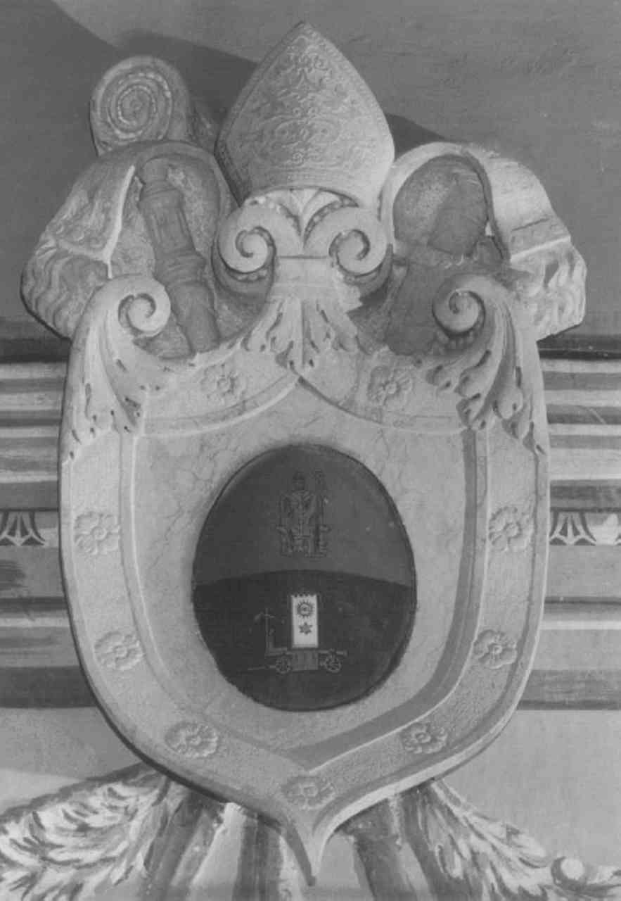 stemma vescovile (rilievo) - ambito veneto (sec. XVIII)