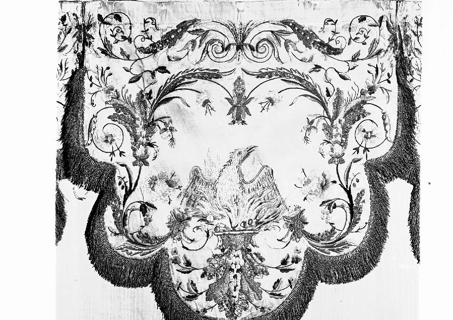 aquila bicipite (decorazione a ricamo, elemento d'insieme) - ambito veneto (sec. XVIII)