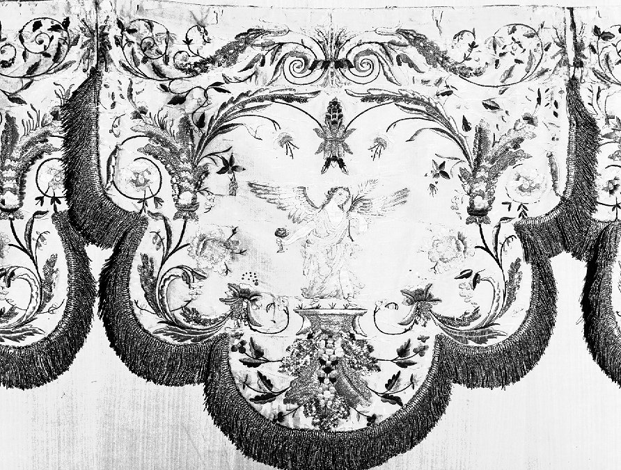 angelo con simbolo eucaristico: spighe (decorazione a ricamo, elemento d'insieme) - ambito veneto (sec. XVIII)