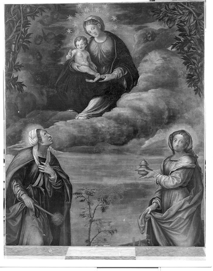 Beata Vergine con il Figlio benedicente e le Sante Marta e Maddalena, Madonna con Bambino e Santi (dipinto, opera isolata) di Giolfino Nicola (metà sec. XVI)