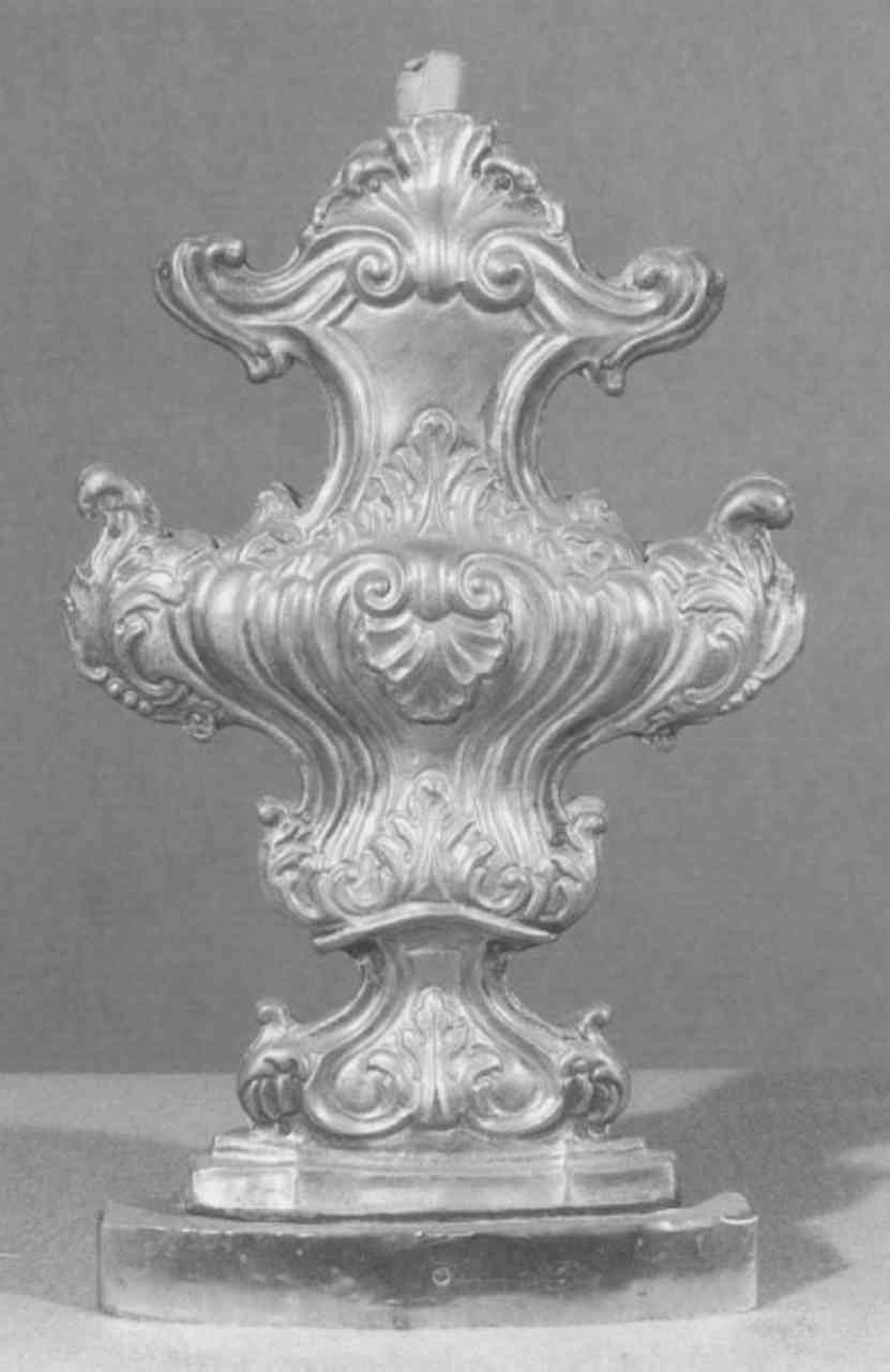 vaso d'altare con composizione floreale, serie - ambito veneto (seconda metà sec. XVIII)