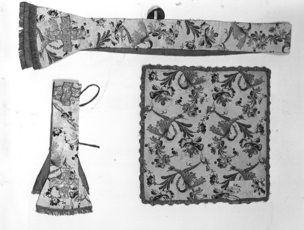 paramento liturgico - ambito veneto (seconda metà sec. XVIII)