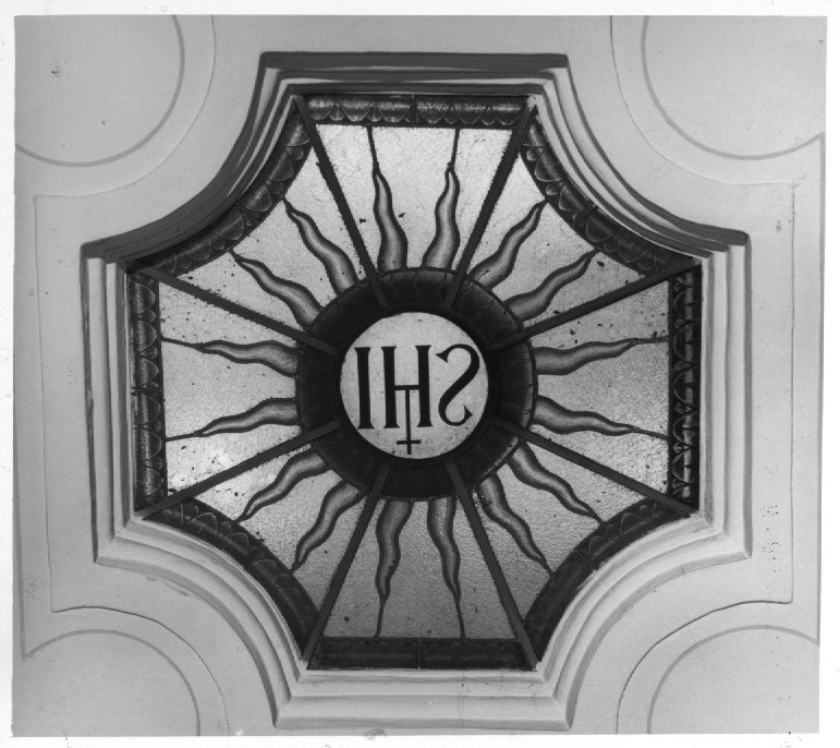 vetrata - ambito veneto (sec. XX)