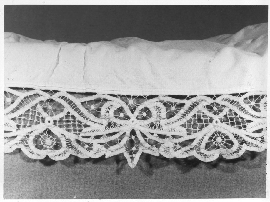 decorazione a ricamo - ambito veneto (prima metà sec. XIX)