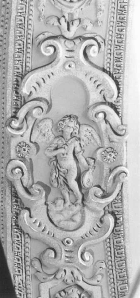 angelo musicante con liuto (rilievo, elemento d'insieme) - ambito veneto (sec. XVII)