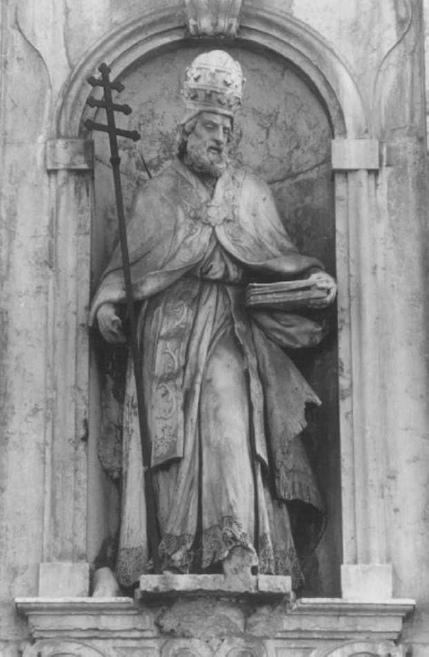 Santo papa (statua, elemento d'insieme) di Zoppi Francesco (sec. XVIII)