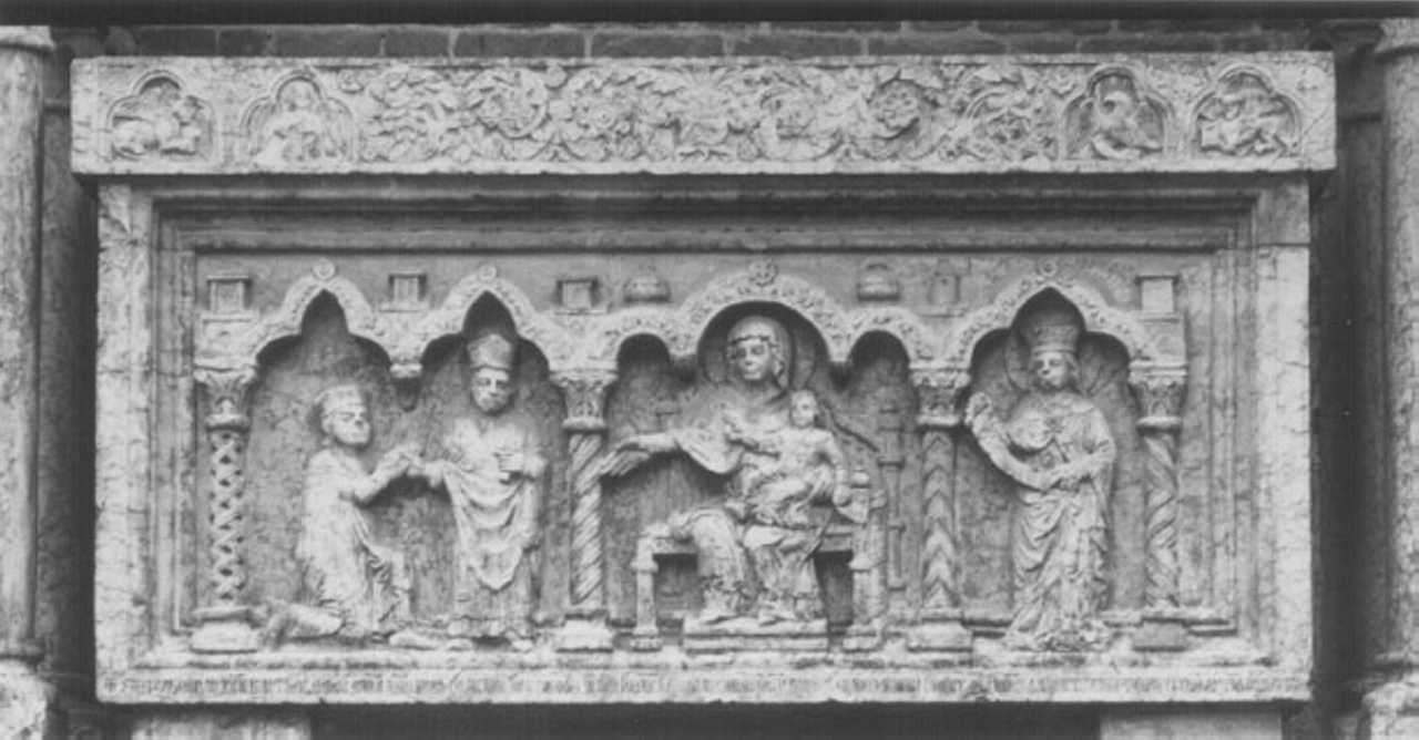 Madonna con Bambino in trono (rilievo) di Giovanni Di Rigino (secc. XIII/ XIV)