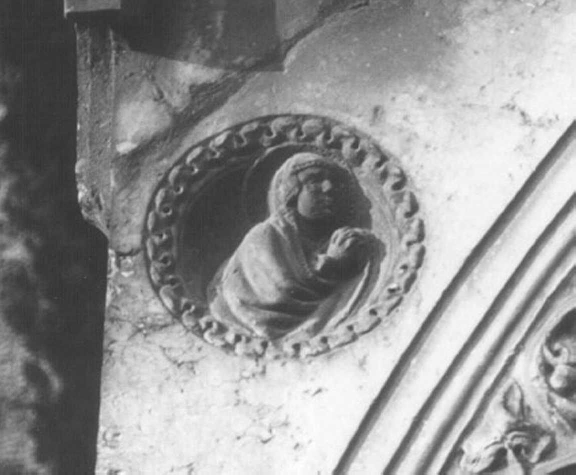 Madonna orante (rilievo) di Enrico Di Rigino (sec. XIV)