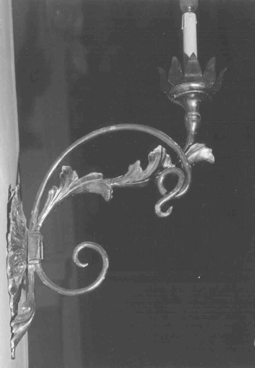 lampada - a muro - ambito veronese (sec. XVIII)