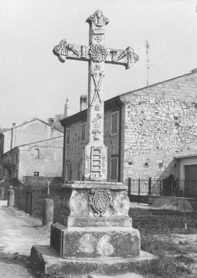 croce penitenziale di Tinelli Antonio (sec. XVIII)