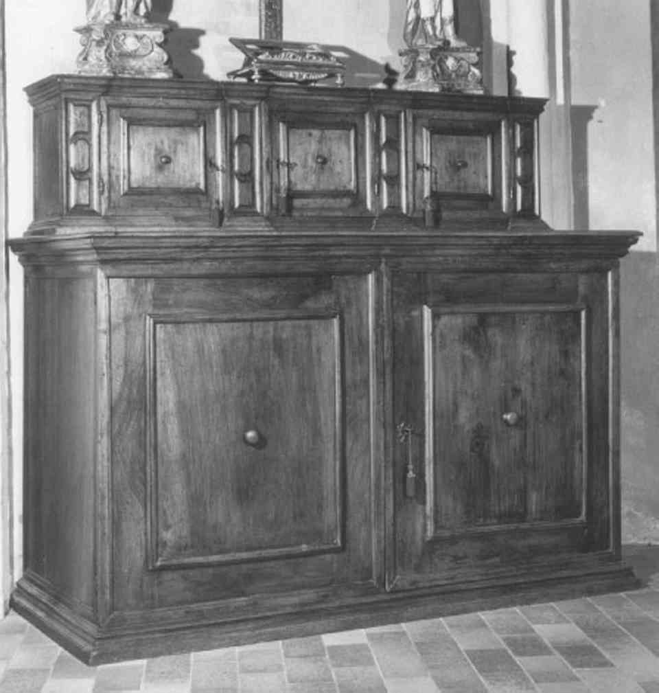 credenza con alzata - ambito veronese (sec. XVIII)