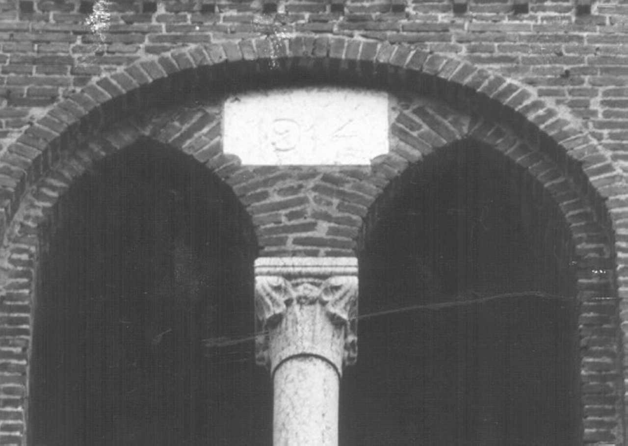 colonna - bottega veronese (sec. XV)