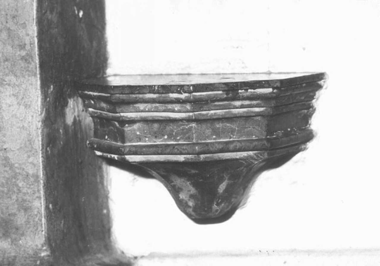 mensola - ambito veronese (secc. XVI/ XVII)