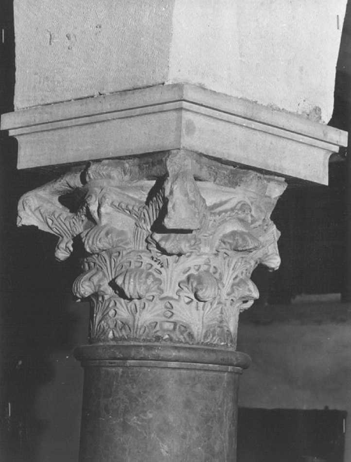 capitello corinzio - ambito veneto (sec. XII)