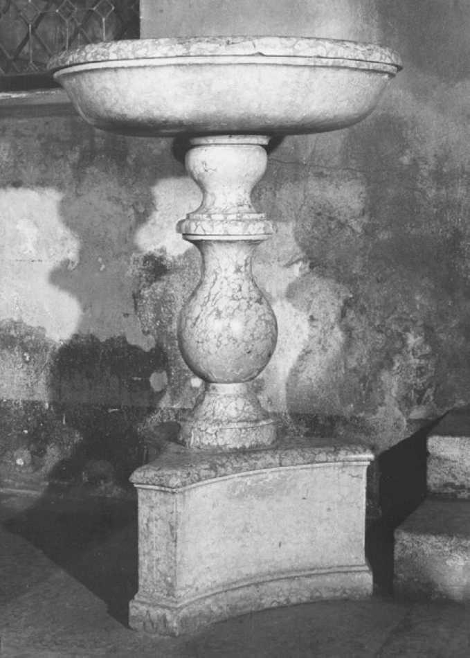 acquasantiera - a fusto - ambito veneto (sec. XVIII)