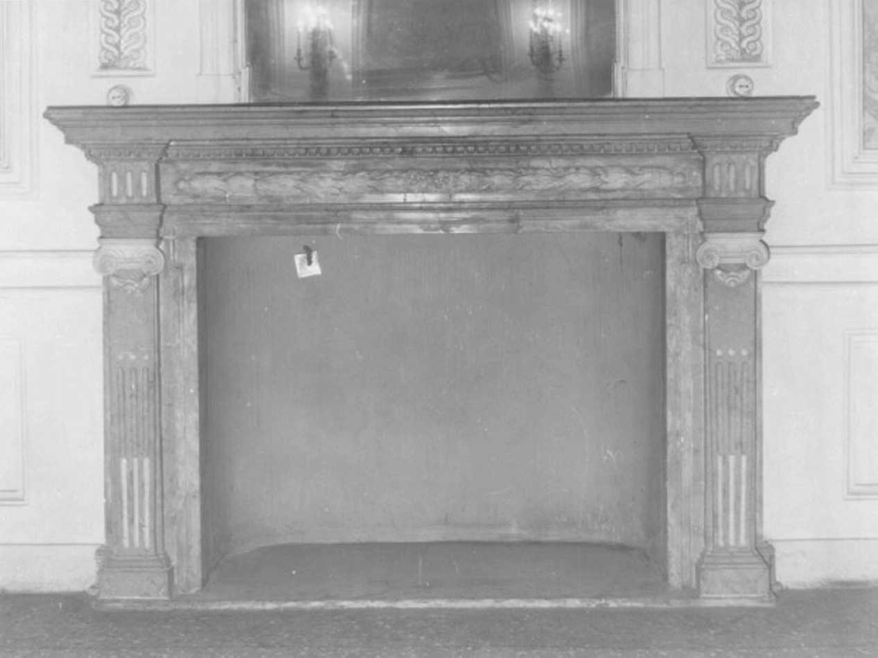 mostra di camino - manifattura veneta (ultimo quarto sec. XVIII)