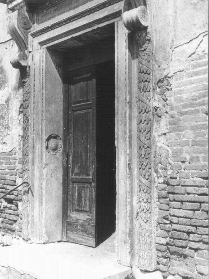 architrave di Sanmicheli Michele (scuola) (sec. XVI)