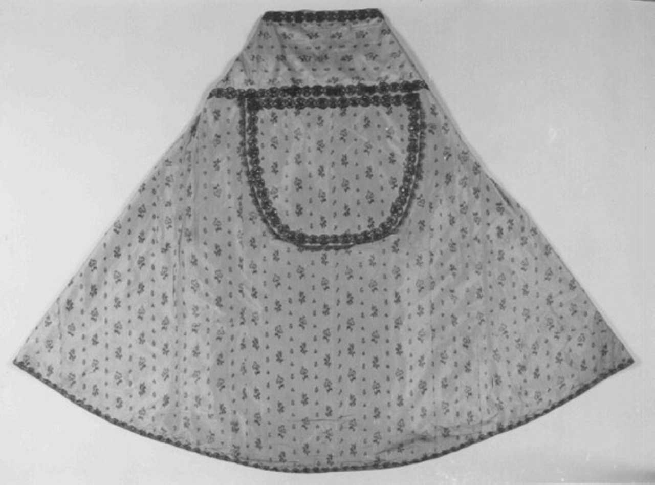 piviale - manifattura italiana, manifattura francese (ultimo quarto sec. XVIII)