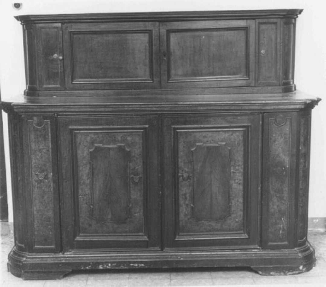 credenza - ambito veneto (seconda metà sec. XVIII)