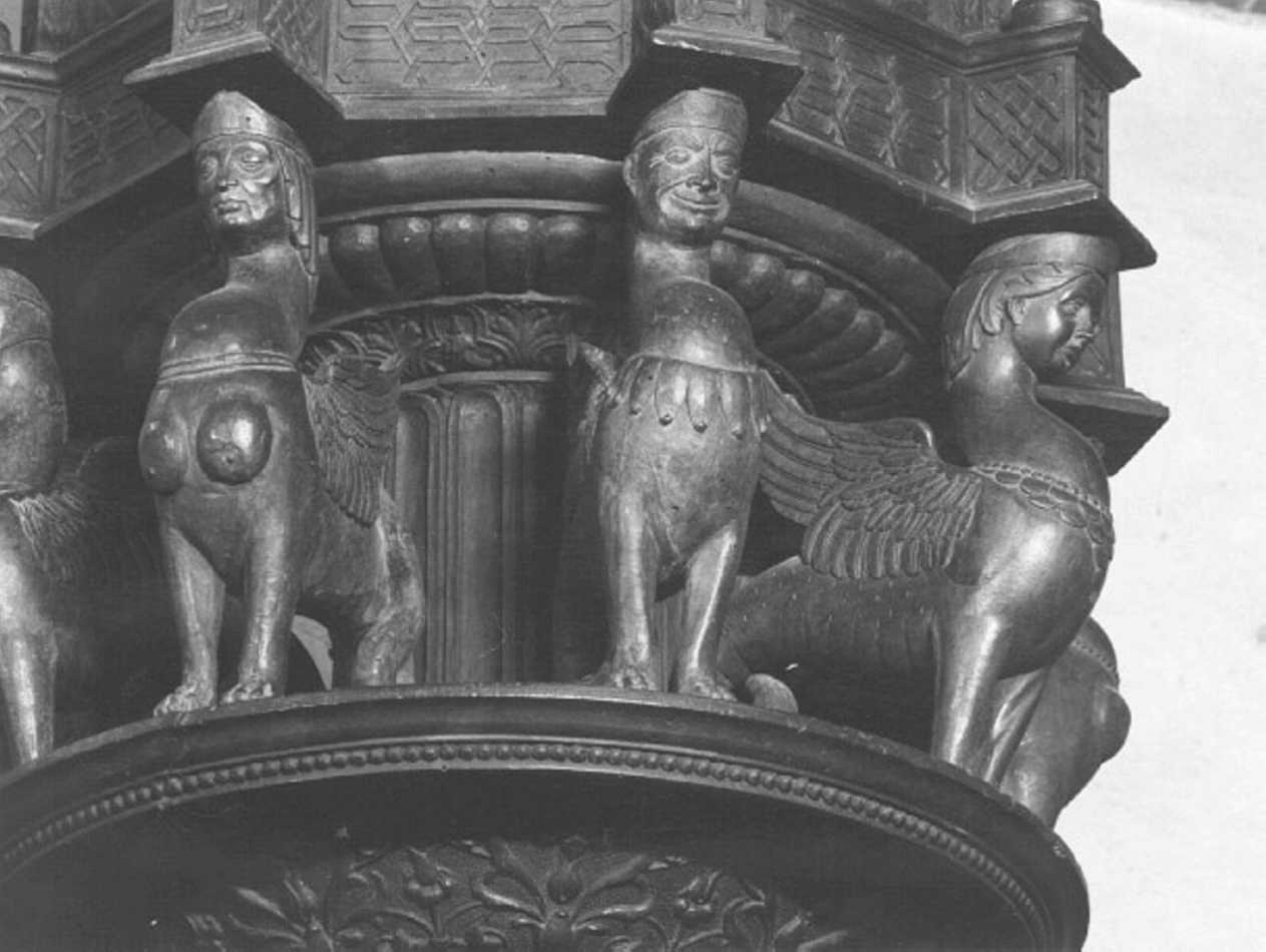 sfinge (rilievo) di Giovanni da Verona (e aiuti) (secc. XV/ XVI)